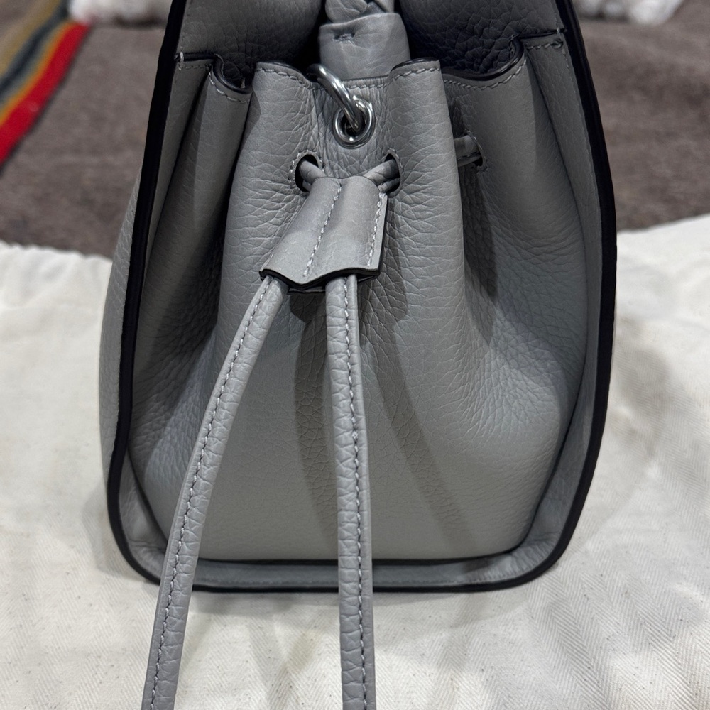 Mulberry Light Gray Leather Iris Purse - Picture 13 of 13